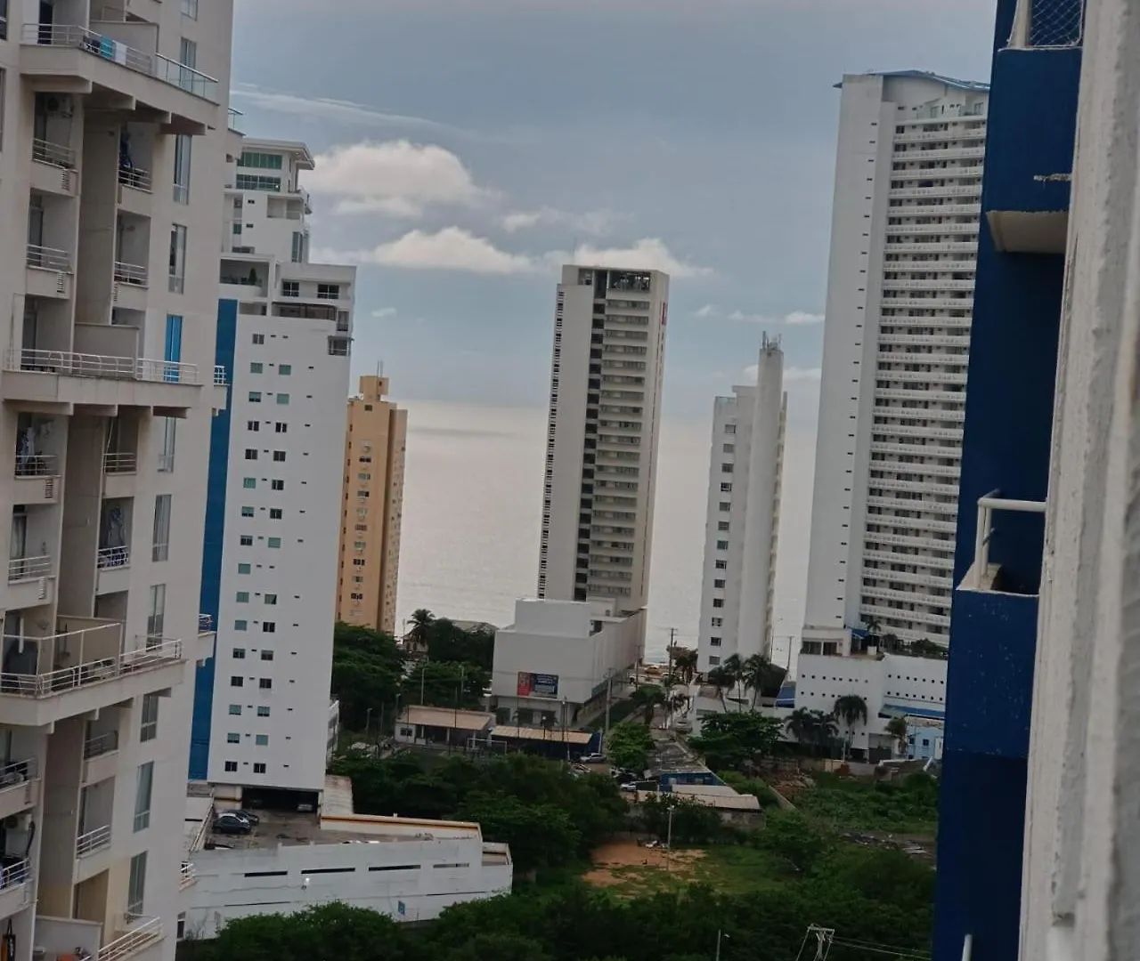 Be Two Cartagena 아파트 0*,